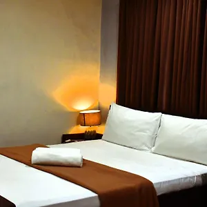 Arzo Makati Hotel