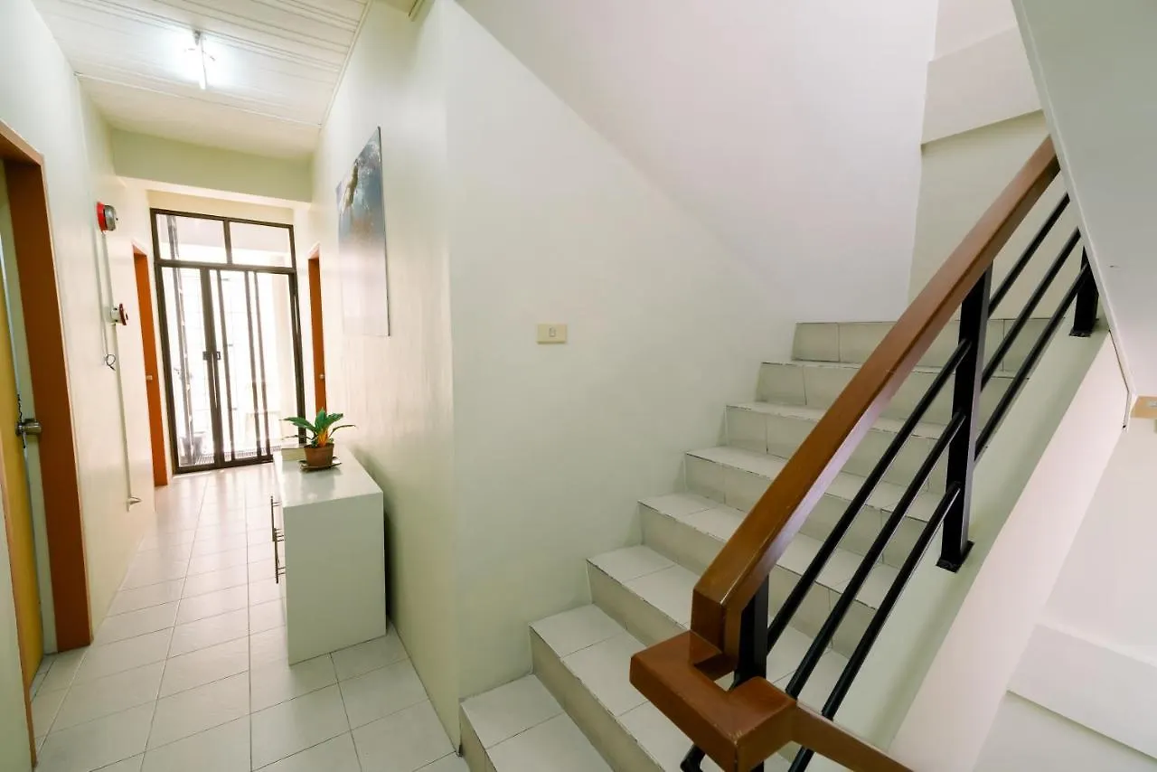 Tarasa Hostel Manila