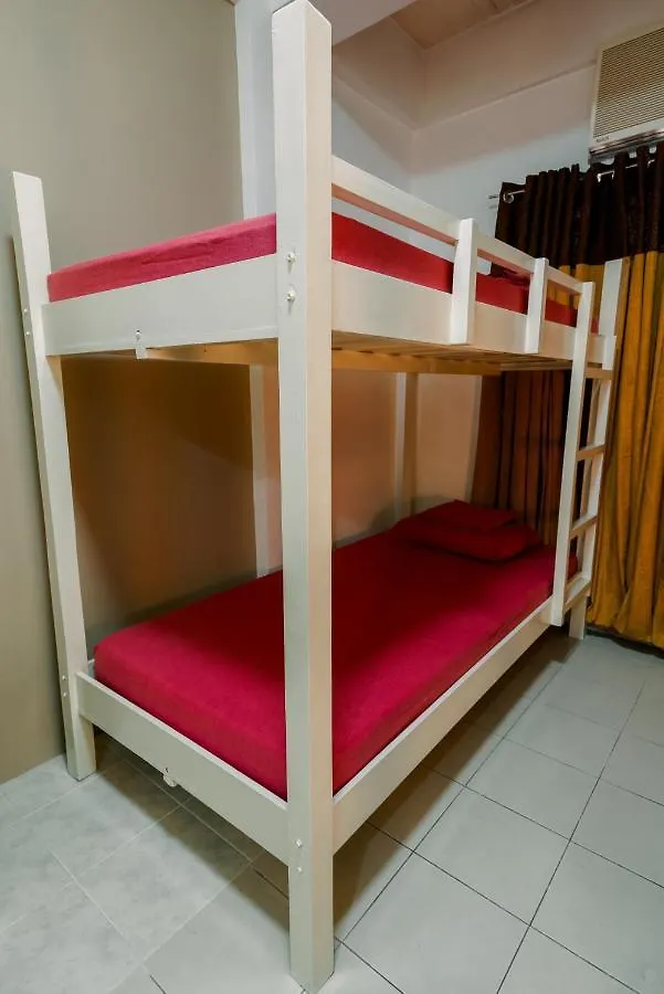Tarasa Hostel Manila  Pasay