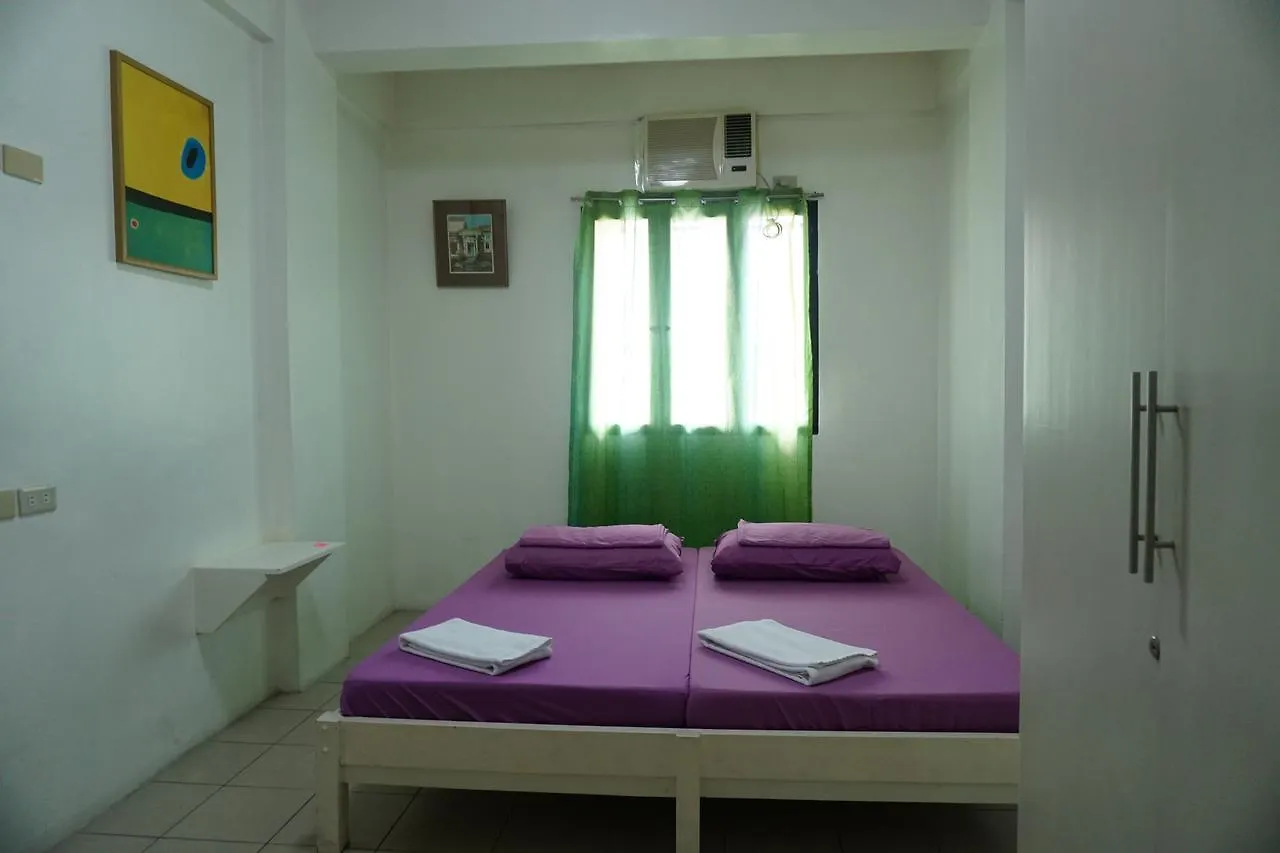Tarasa Hostel Manila Philippines